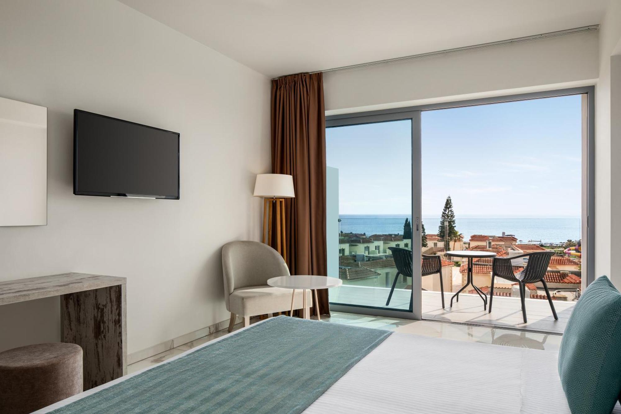 Freij Hotel & Resort - Adults Only 아이아 나파 객실 사진